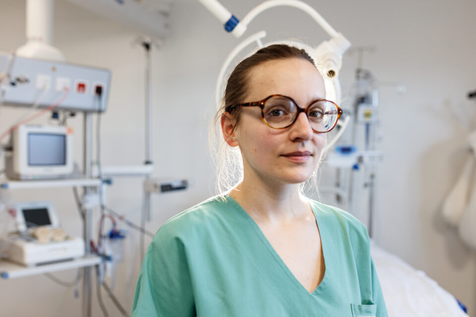 hopital Aurillac portrait de sage femme